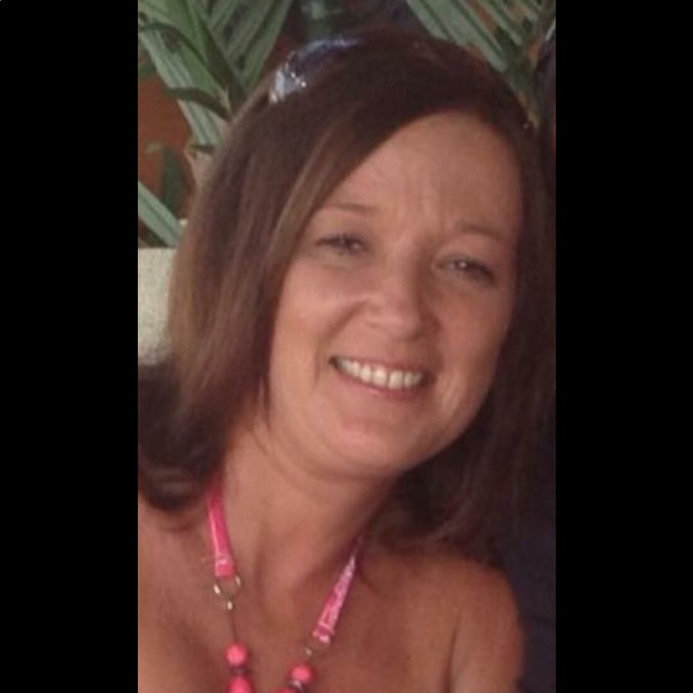 Meet your Posher, Ellena